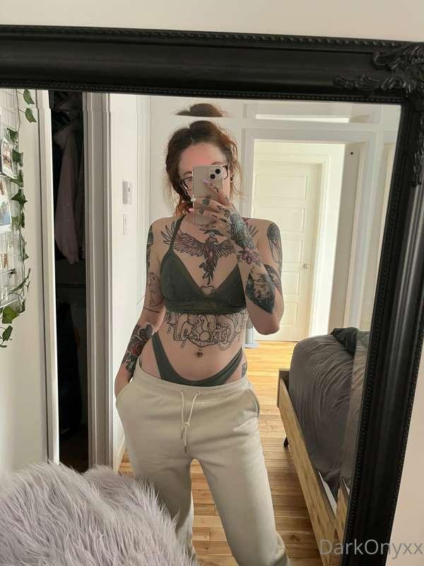 Swipe to lift my bra 🙈