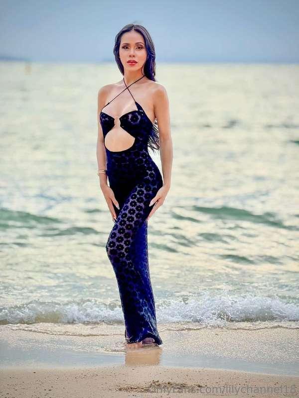 lonely sunday on the beach 🏖️