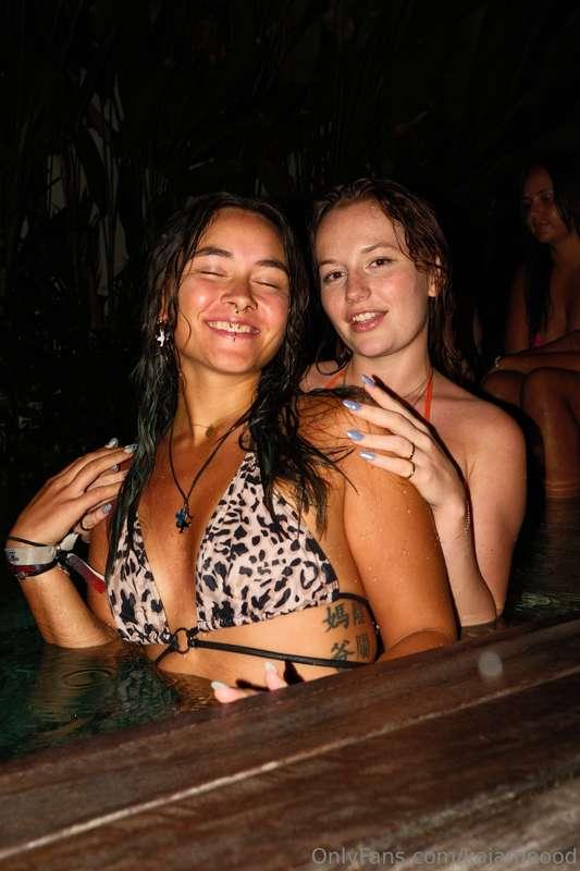 Girls Night mit @saphoety 😋🔥 sie ist neu hier also schaut ge..