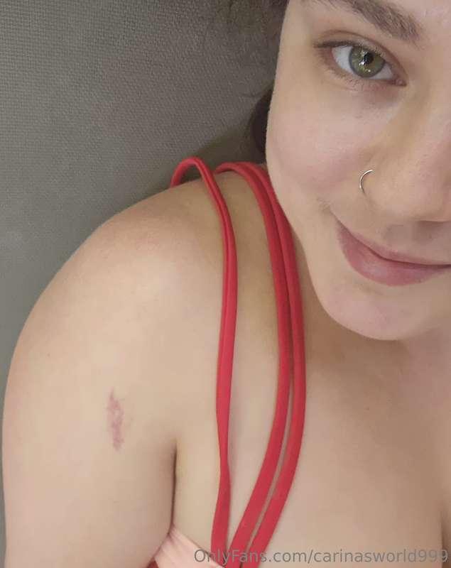 Have you ever given yourself a hickey in the heat of the mom..