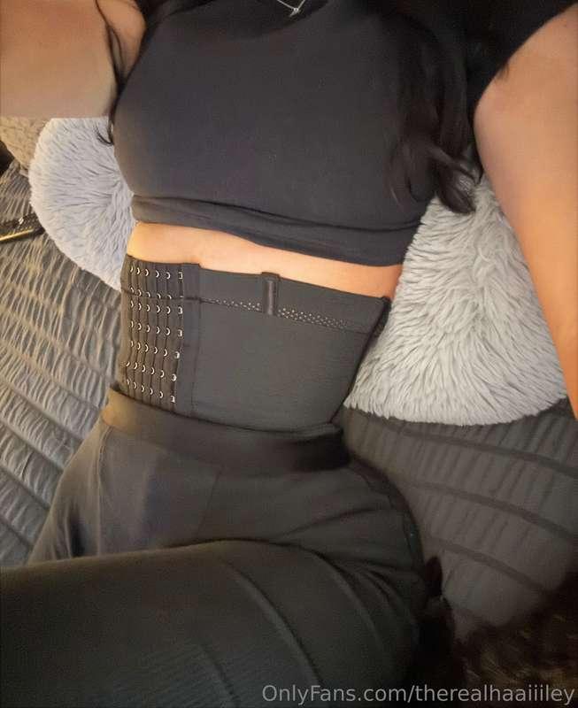 therealhaaiiiley image #0