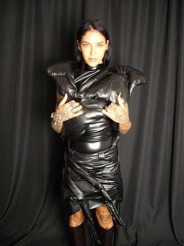 keep taking my vintage camera everywhere 📸