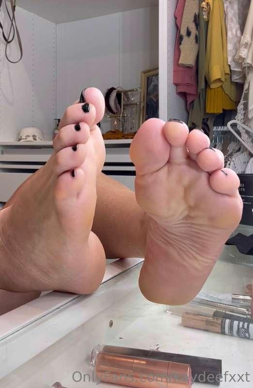 I don’t like black licorice — but I do like sucking on black..