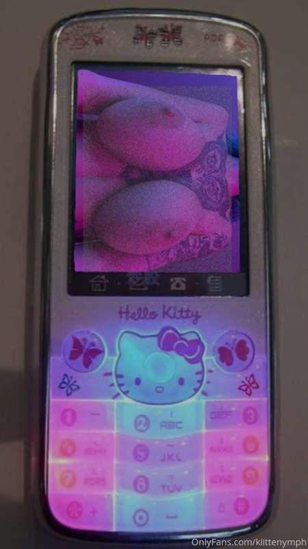 POV of me leaving my nudes on your phone (⊃｡•́‿•̀｡)⊃