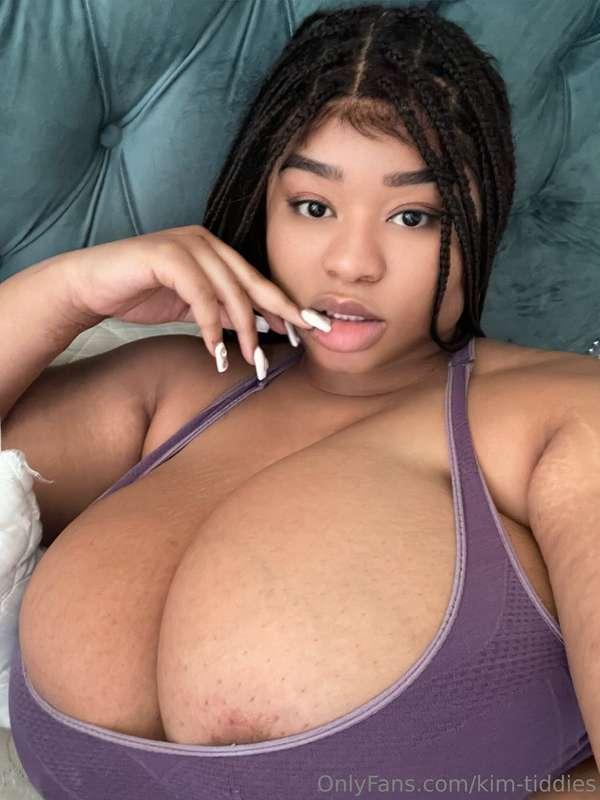 Got that morning wood ready? 🪵  @taste-kimtiddies Thanks