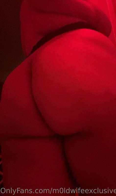 <3