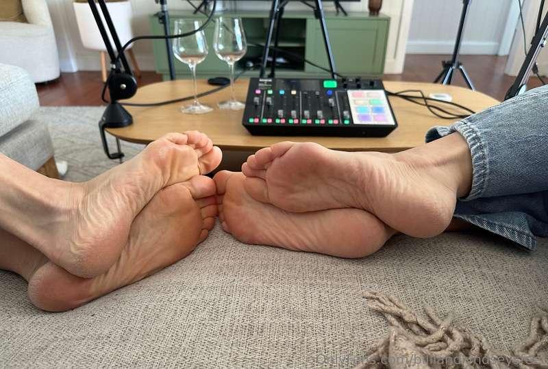 About to record 🎙️ 🦶🏻