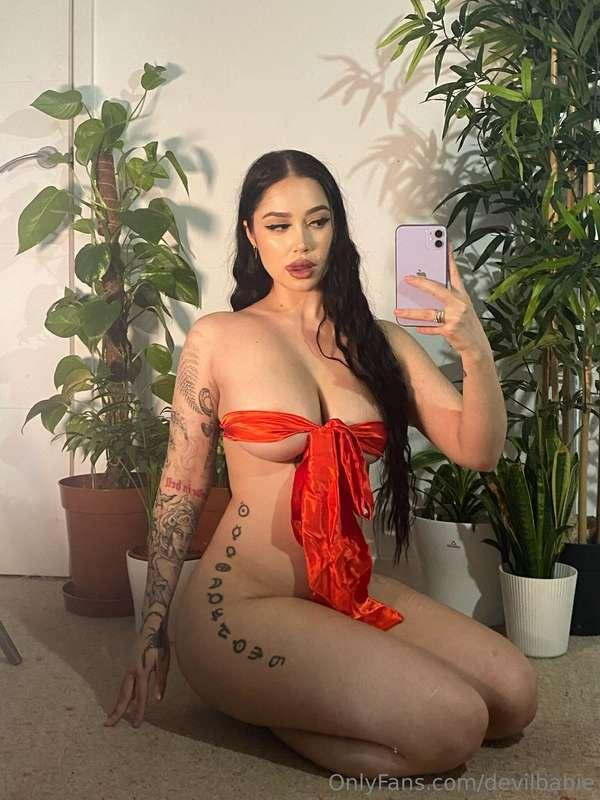 i’ll let you unwrap me if you trick on me