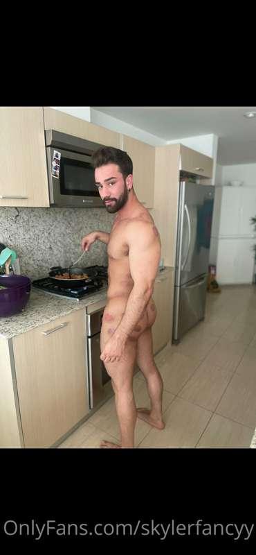 I know you want me for dinner 😜