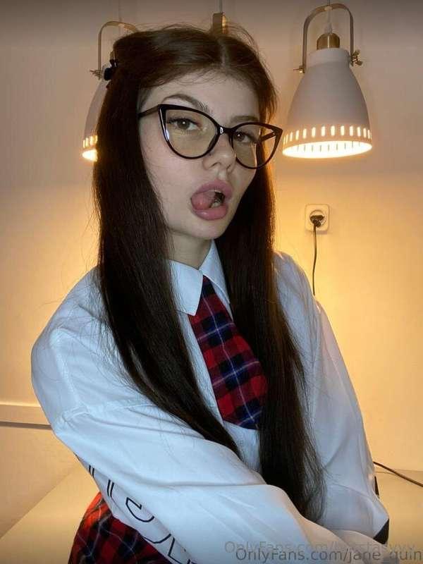 💥 FREE FREE FREE 💥 😍 Pretty girl @jane_quin is already so ea..