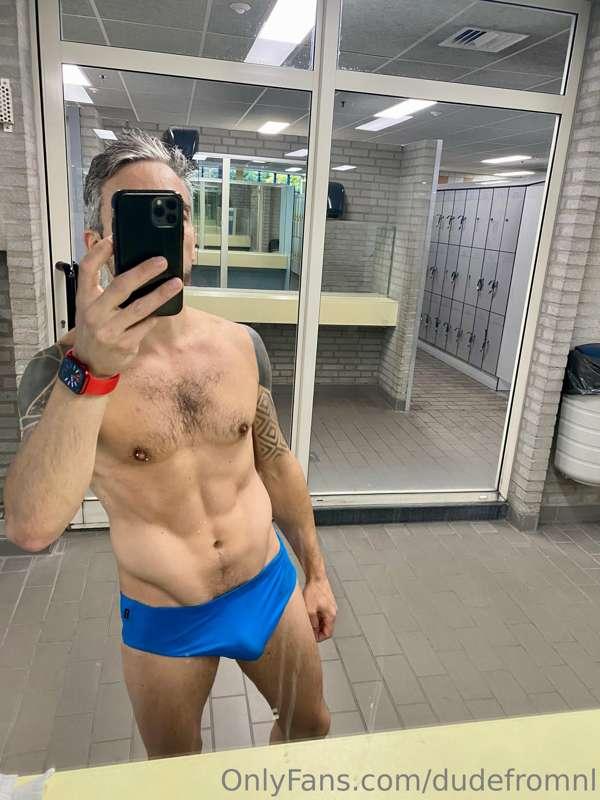 Come with me to the pool? I’ll dive in deep 😈