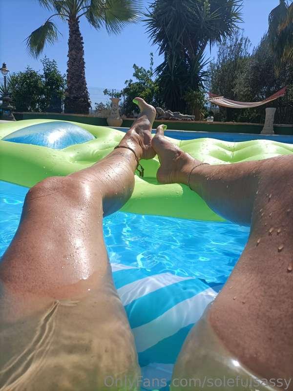 Cooling off again! May need help to dry off after! 😜