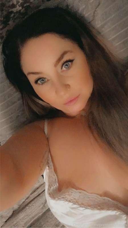 prettybleeneyes image #2