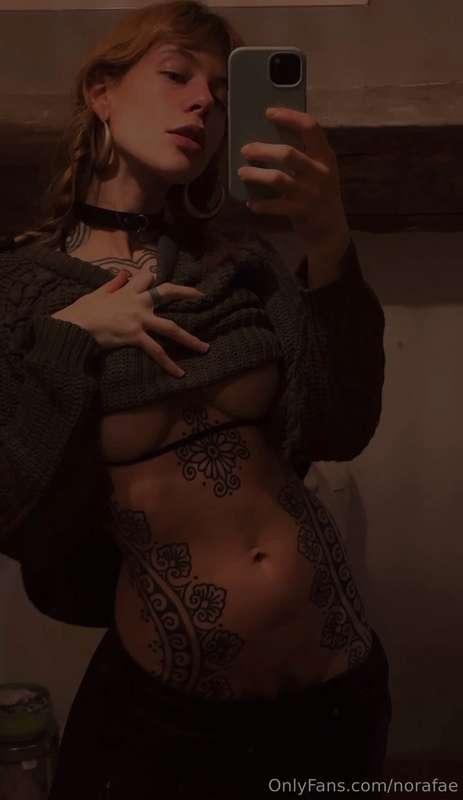 Feeling like such a (bratty) tease today ✨