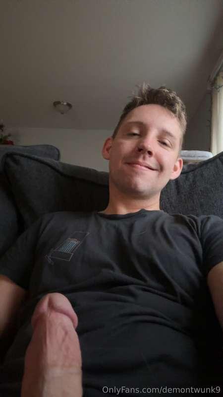 Quickly pulled my cock out in my aunts living room. Shes jus..