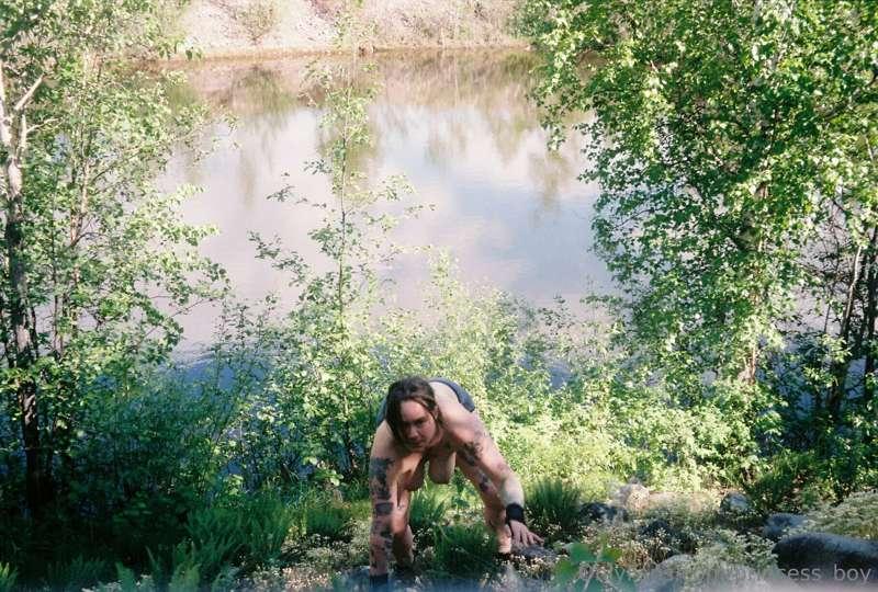 I got some film developed, and while i will post the sexier ..