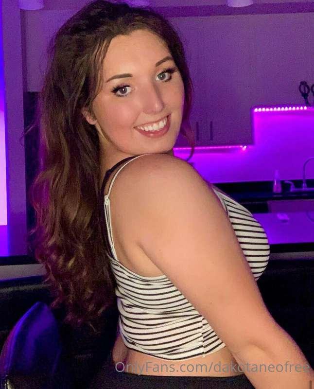 Hey can I rate your cock???