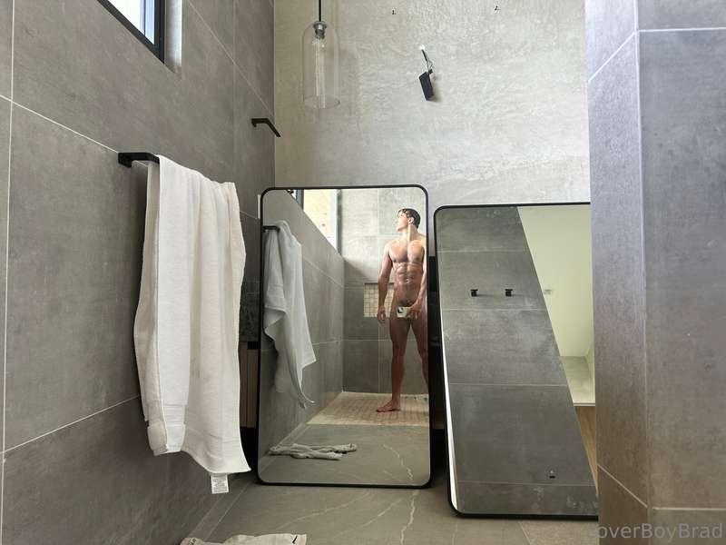 loverboybrad image #0