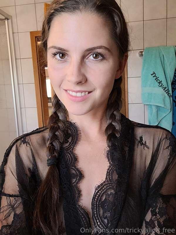 I love lace. So classy ❤️ makes me feel like a diva