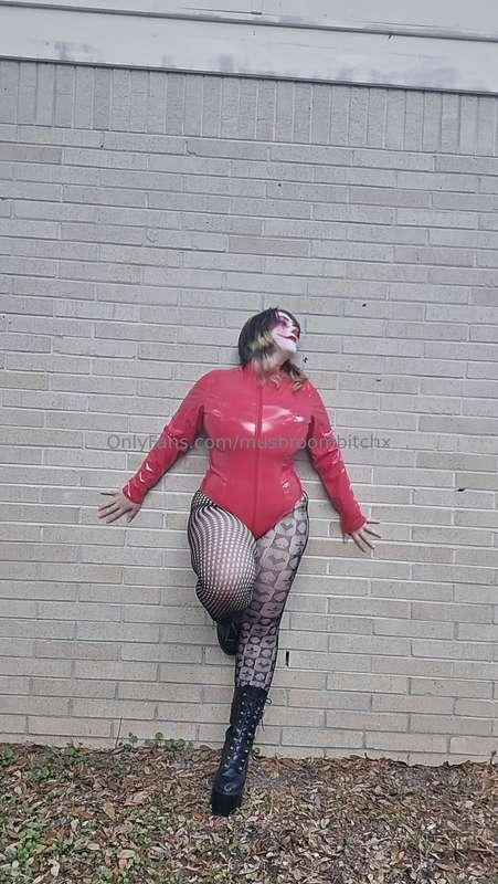 mushroombitchx image #2