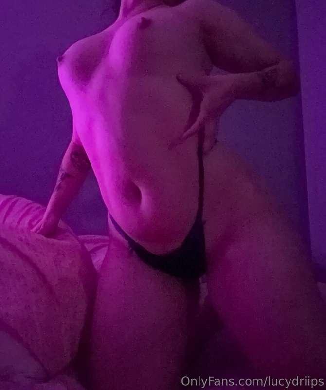 Good night 😘 luv you all especially my big spenders 🥴🥴🥴