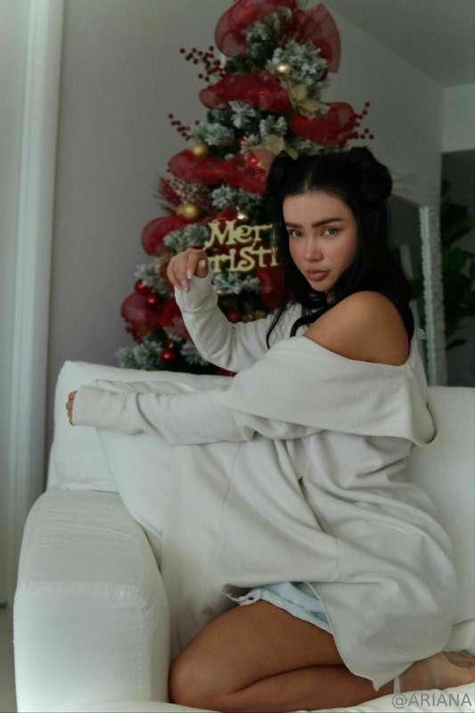 A little tease🎄VIPs you got this for free in your DMs 🎁🥰