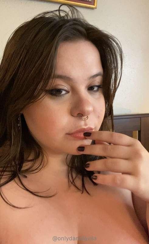 felt cute~  what kinda content do yall wanna see this week?