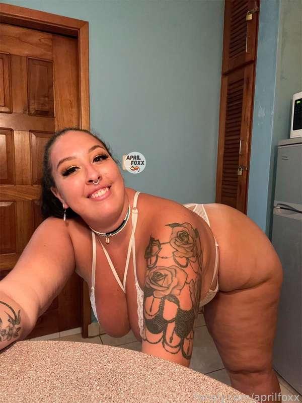 aprilfoxx image #0