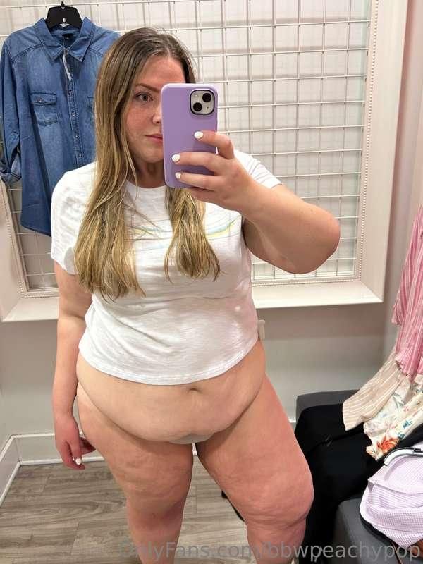 Trying on my old size for a cute crop top is kind of hot, do..