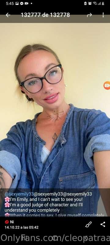 @sexyemily33@sexyemily33@sexyemily33
🌸I'm Emily, and I can't..