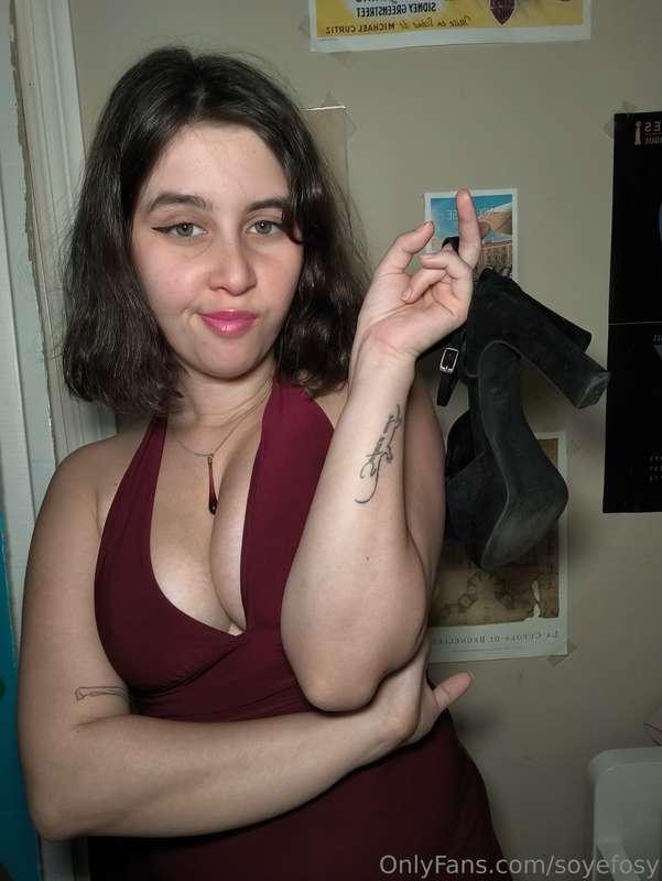 Tengo los tacones en la mano y algunas travesuras en la ment..