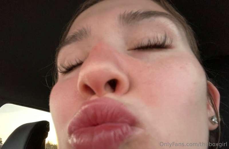 Kiss me??