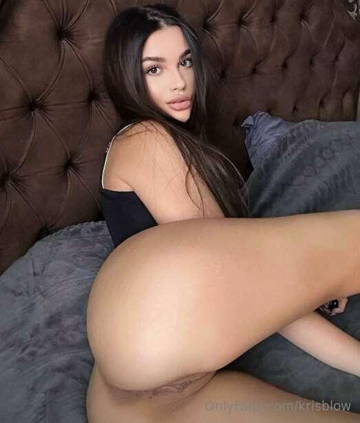 Send your cock and cum with her now!😈💦
I bet you wont forget..