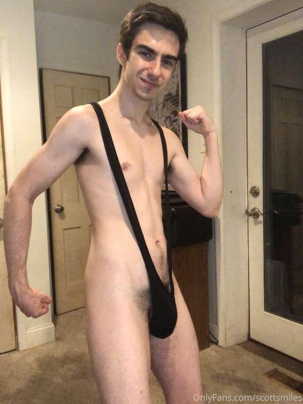 Another goofy one, my bulge looks good though.