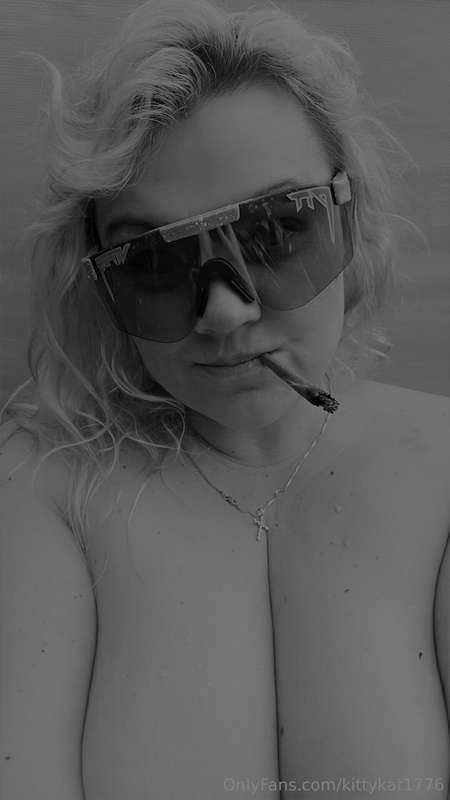 Is it Friday yet 😜 best way to start the day in the hot tub ..