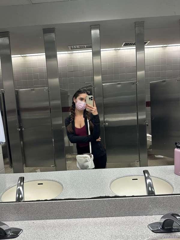 kaileymae image #1