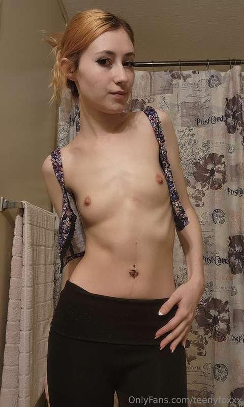 teenyfoxxx image #4