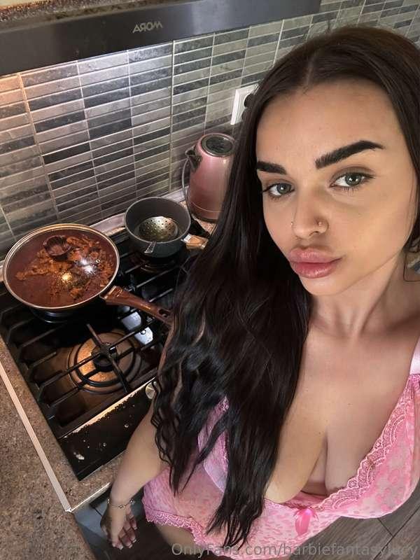 Making snacks for movie night🤤Every now and then I like to c..
