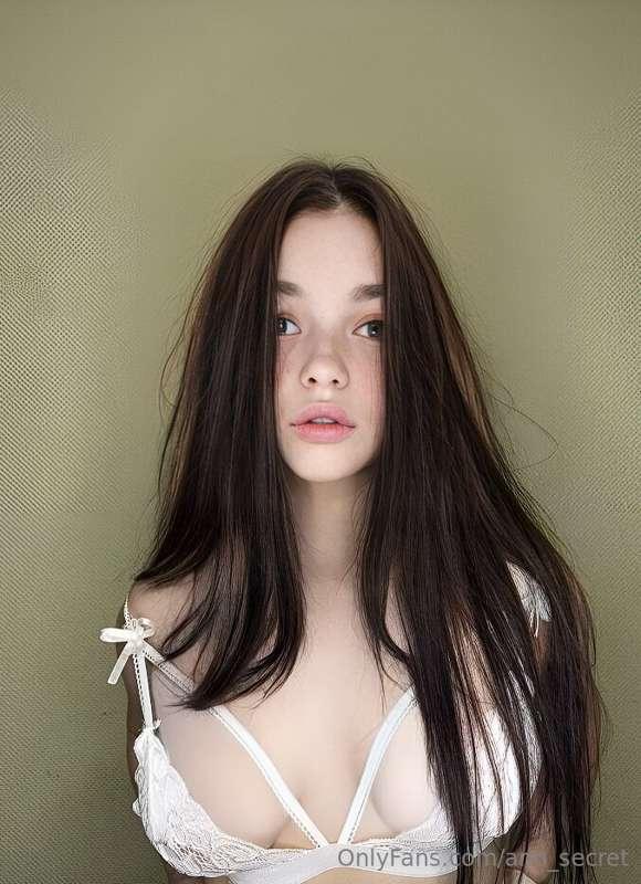 Stunning babe @frombellawithlove  wants to show daddy how we..