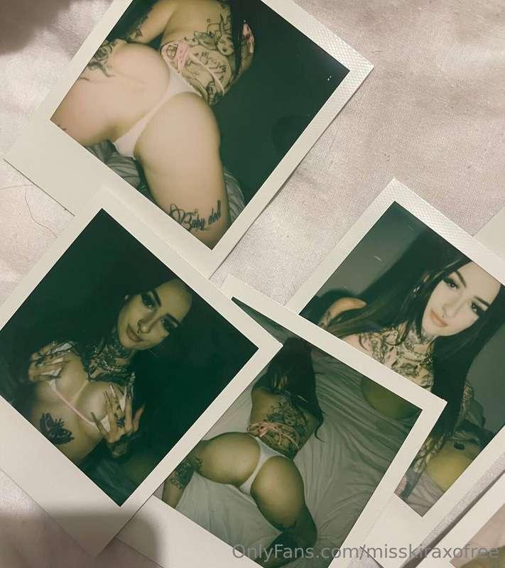 would u keep a polaroid of me in ur wallet?:)