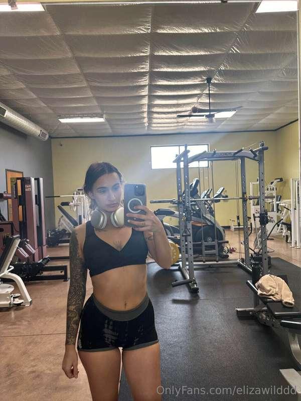 I am online right now babe... Don't miss out on this huge di..