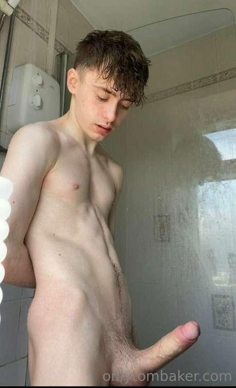tombakerx main image