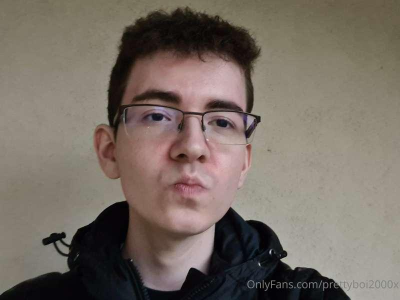 prettyboi2000x image #3