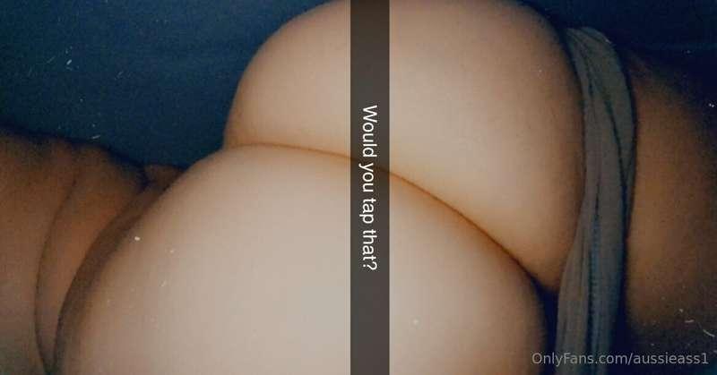 Would you tap this?🤩🥰😍😜

Message me for custom photos and vi..