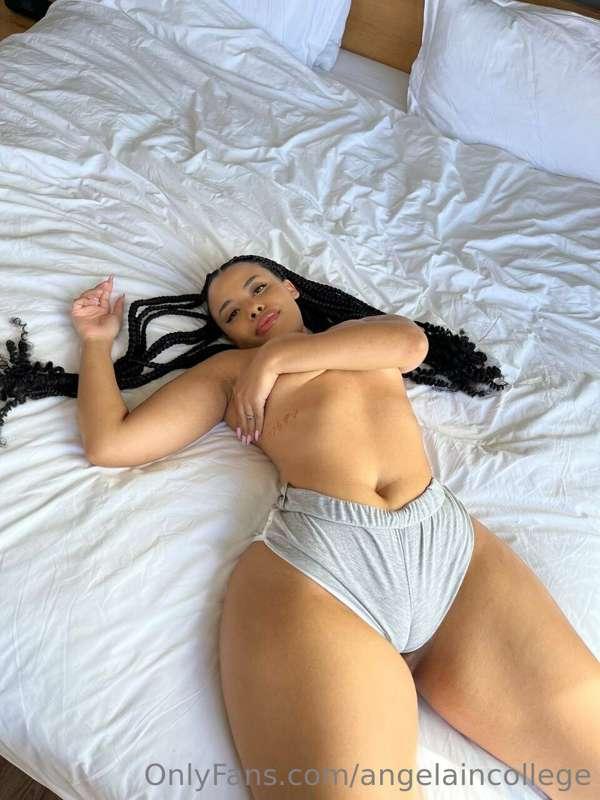 it’s a lazy day today…. send me a msg if you’re as bored as ..