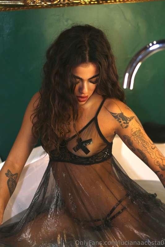 Isabella’s vibrant and enchanting—older men, enjoy her Brazi..