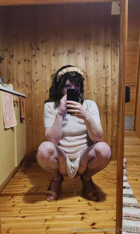 Tässä asennossa kun sais daddyn eteen🥰🥰🔒