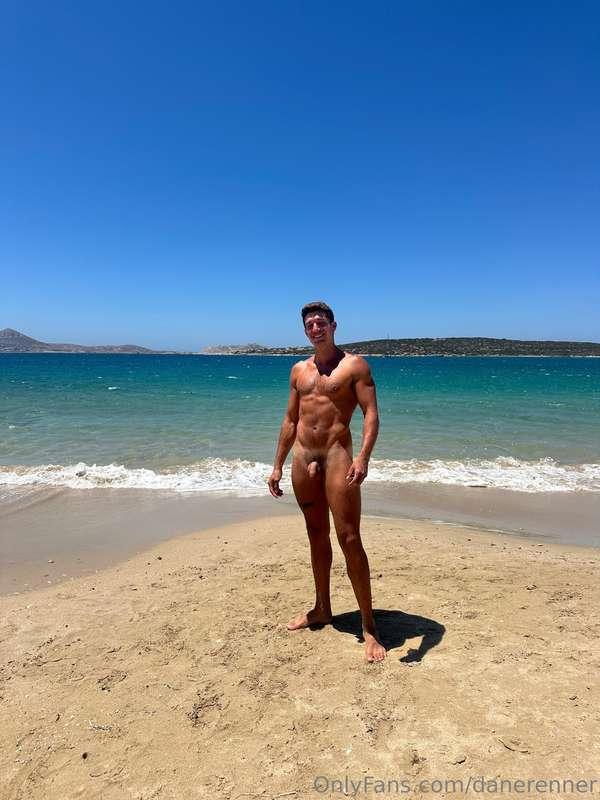 I got so turned on by having people watch me take photos on ..