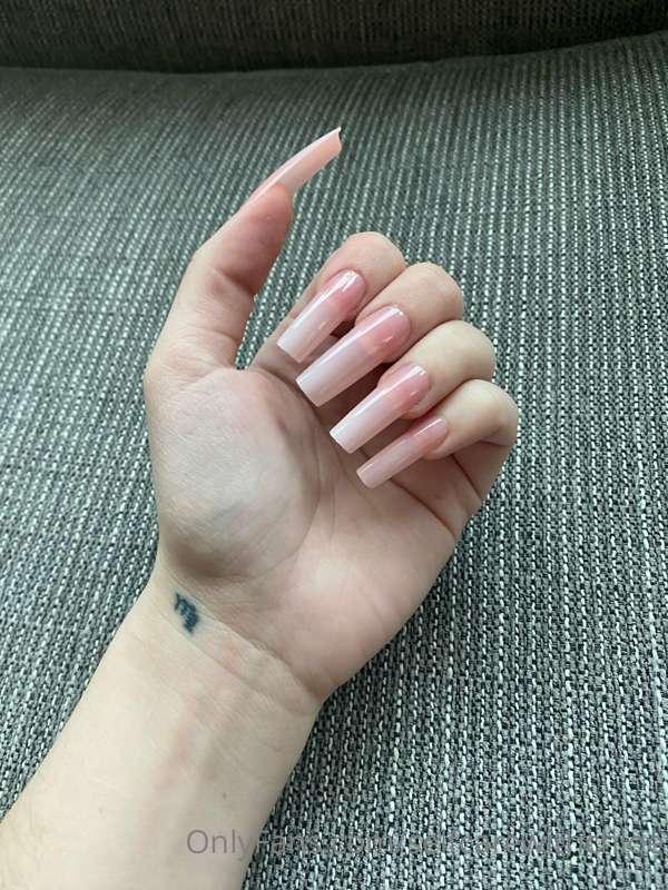 Is it really #SelfCareSunday if I don’t have my nails done? ..