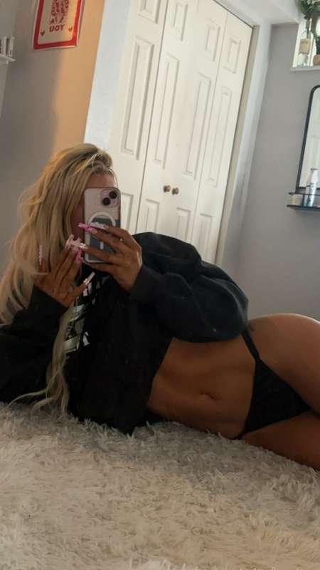 i’m tired and hungry and missing you😩